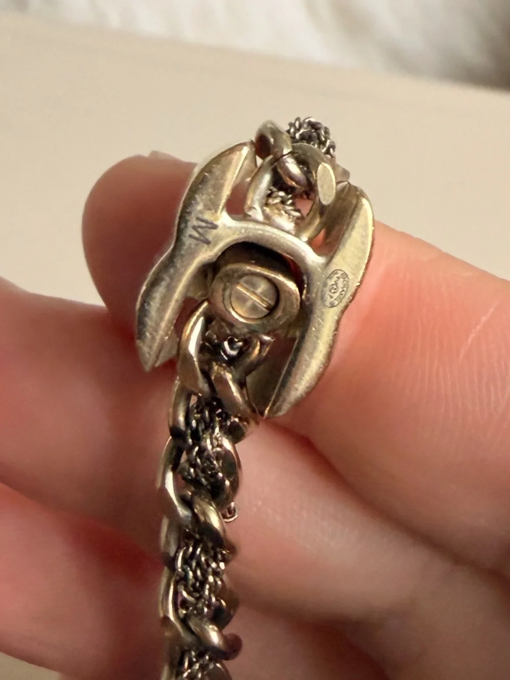 chanel turnlock bracelet size m